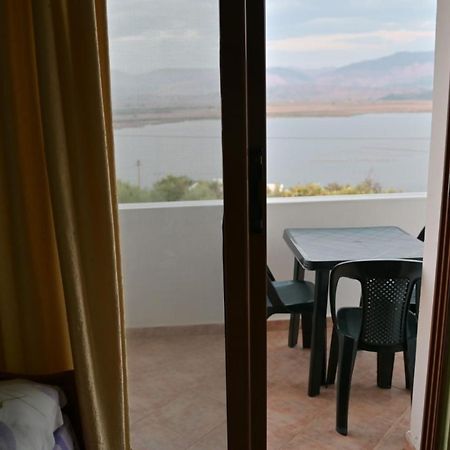 Mana Apartments Ksamil Bagian luar foto