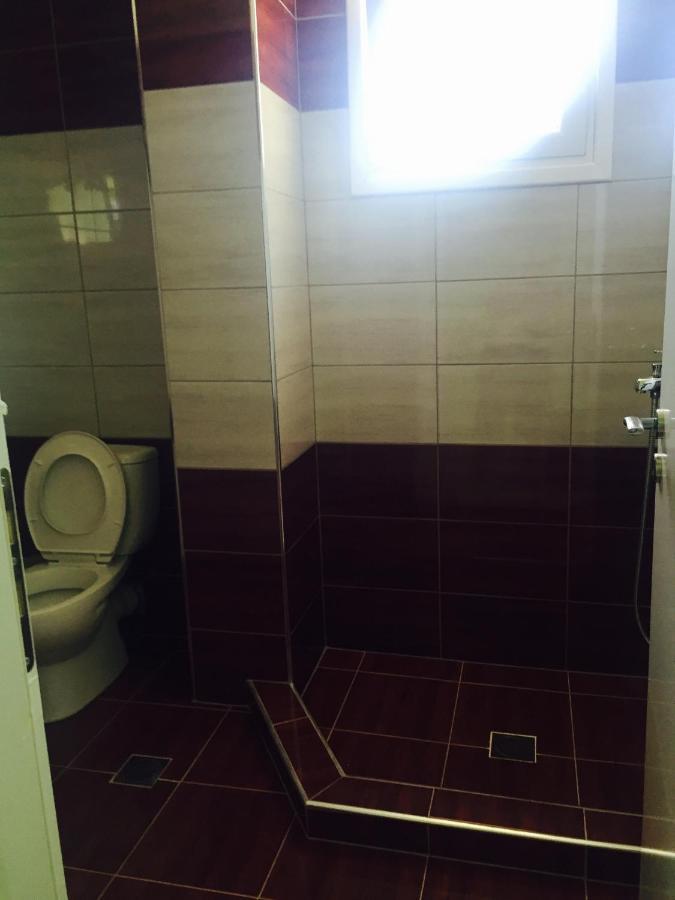Mana Apartments Ksamil Bagian luar foto