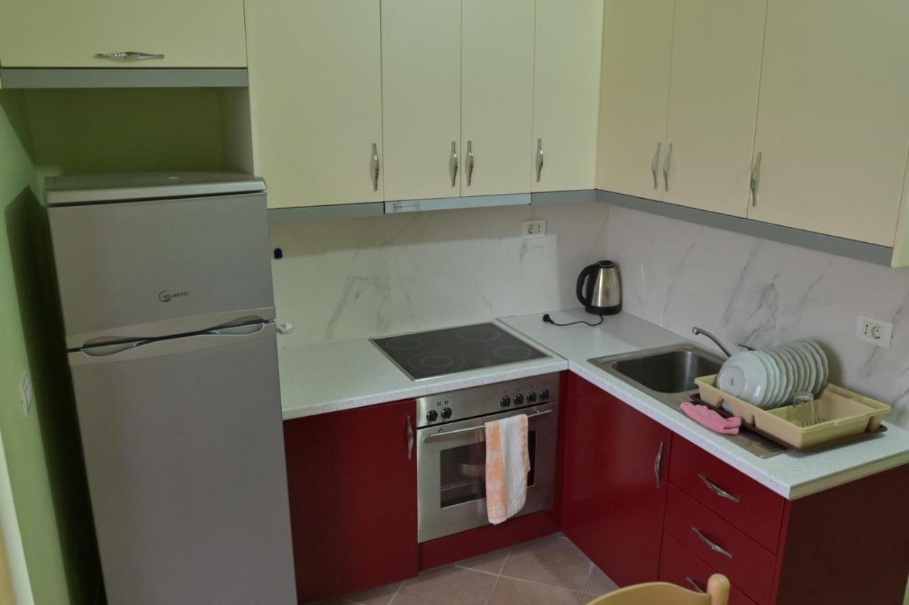 Mana Apartments Ksamil Bagian luar foto