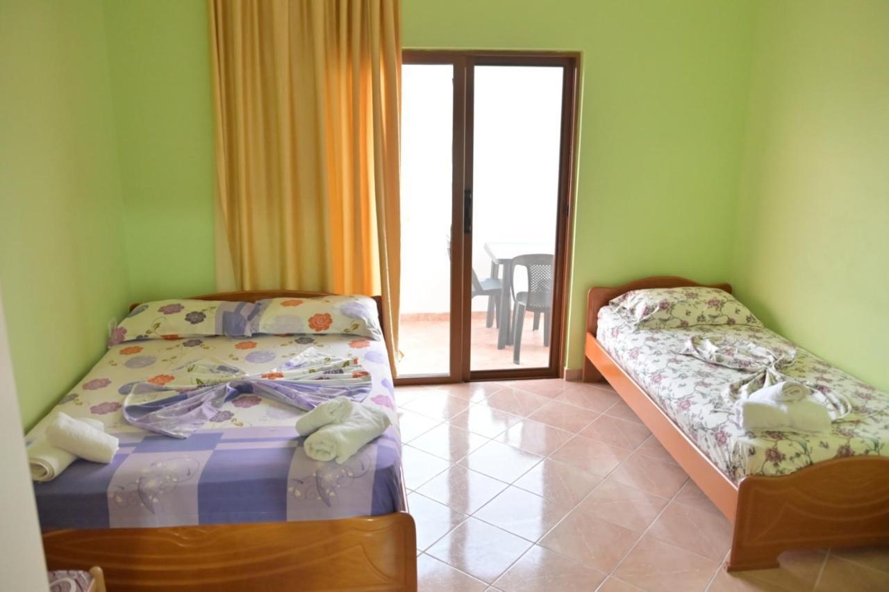 Mana Apartments Ksamil Bagian luar foto