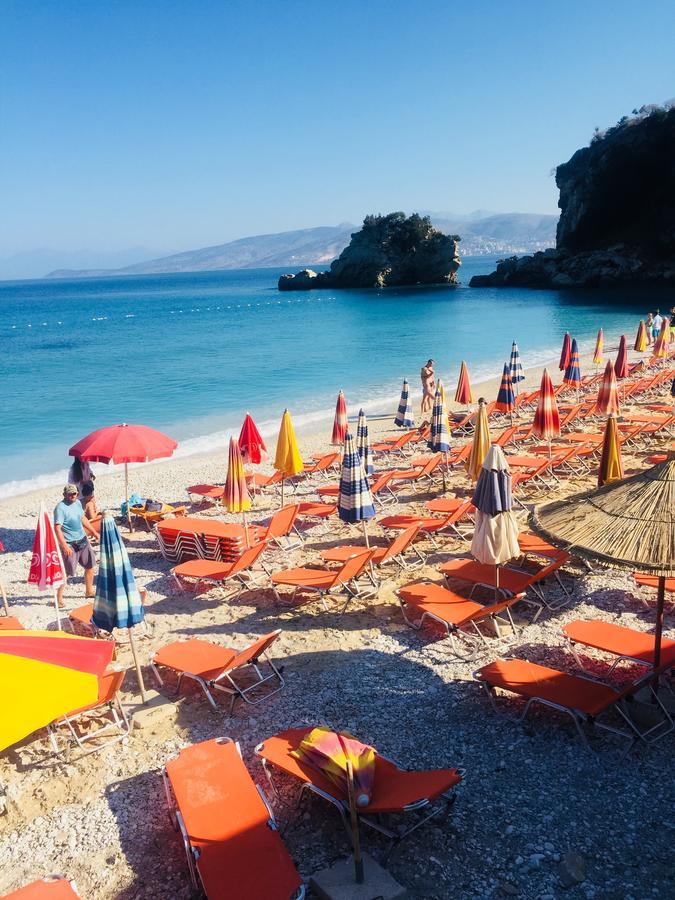 Mana Apartments Ksamil Bagian luar foto
