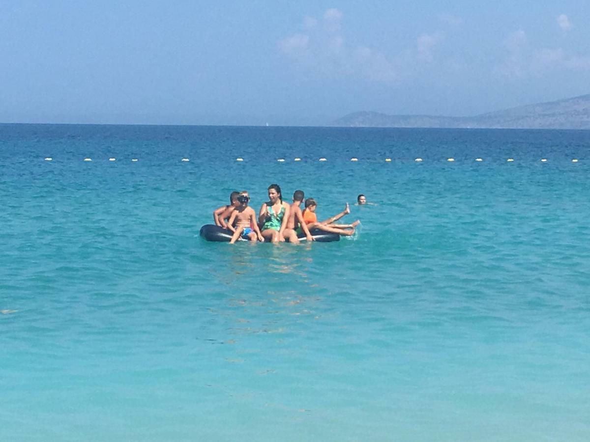 Mana Apartments Ksamil Bagian luar foto