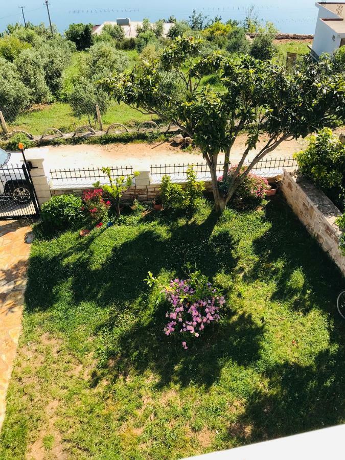 Mana Apartments Ksamil Bagian luar foto