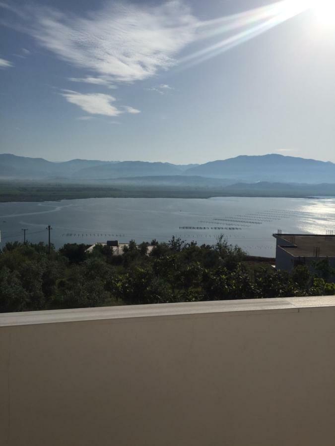 Mana Apartments Ksamil Bagian luar foto